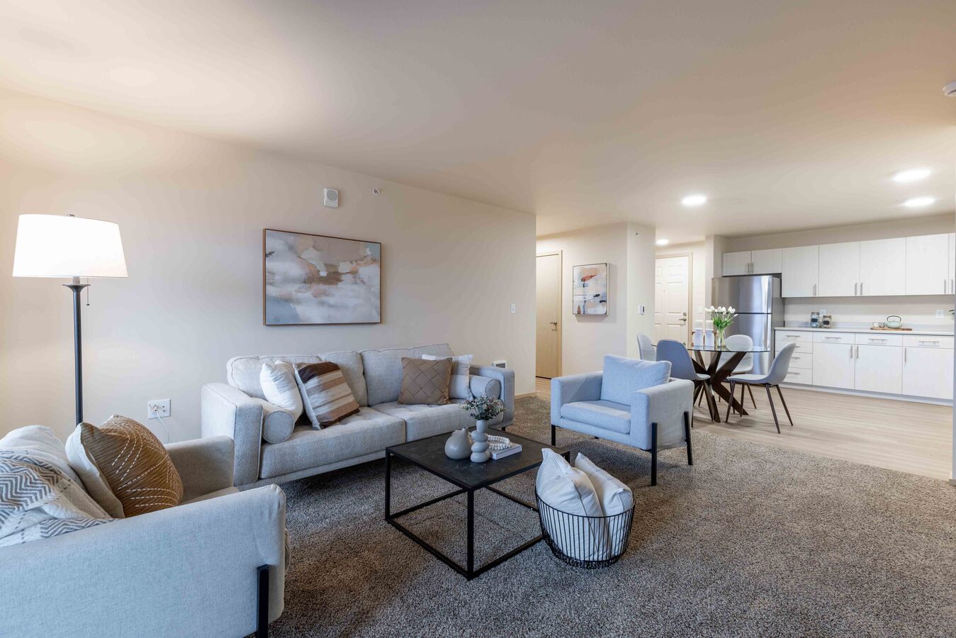 Four Corners Apartments 8102 Evergreen Way Everett, WA