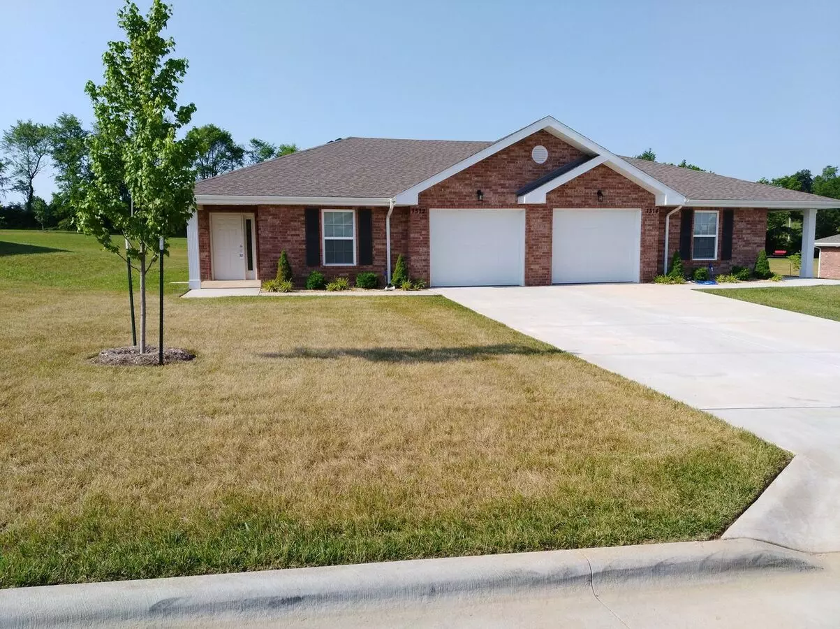 Fic St Apartment for rent in Ozark, MO