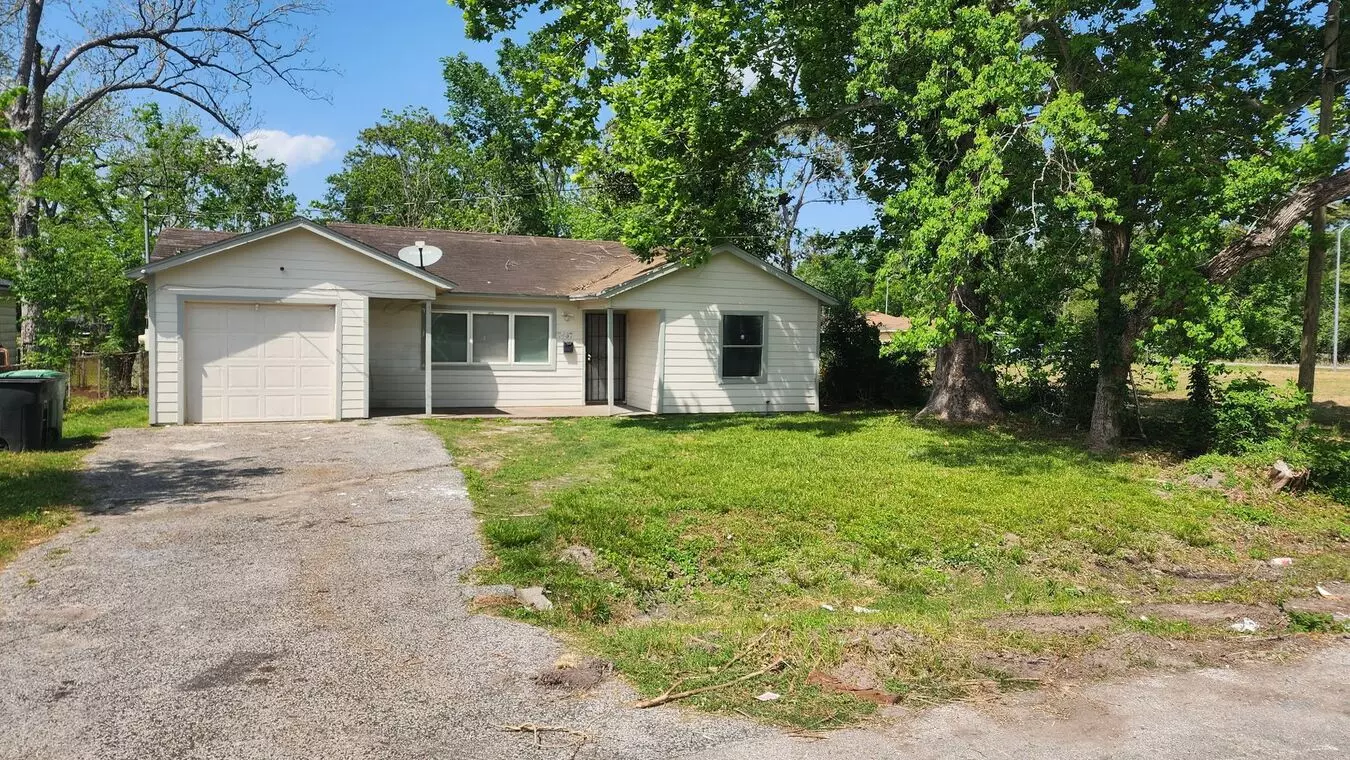 7637 Springdale House for rent in Houston, TX