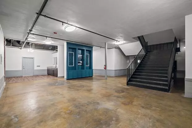 612 W Texas Ave Apartment for rent in Baytown, TX
