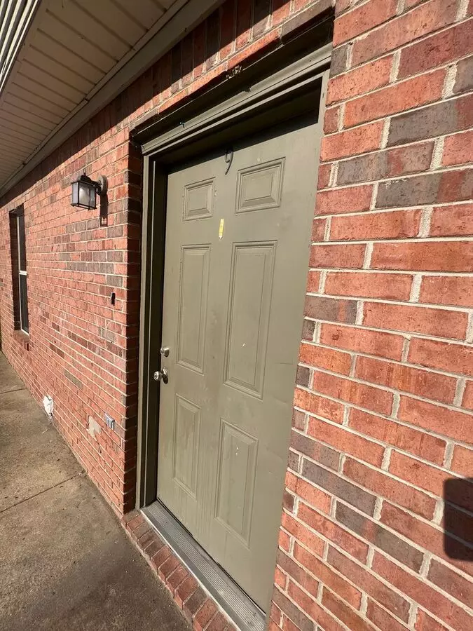 Archtree Apartment for rent in Martin, TN