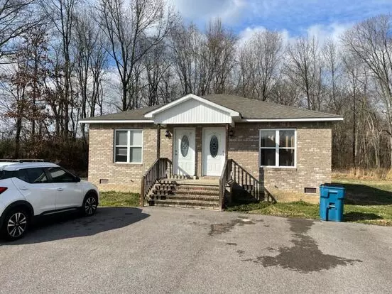 Hubbard Units Apartment for rent in Martin, TN