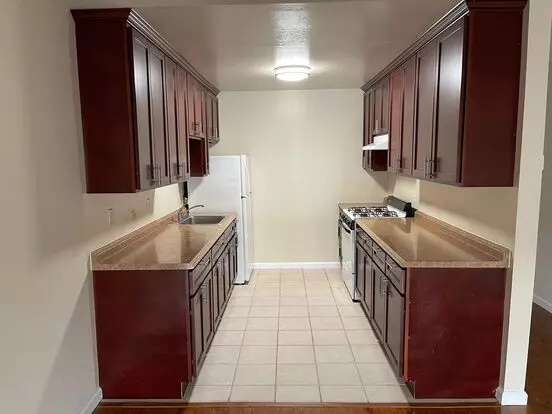 Dc.88.414-416 Apartment for rent in Daly City, CA