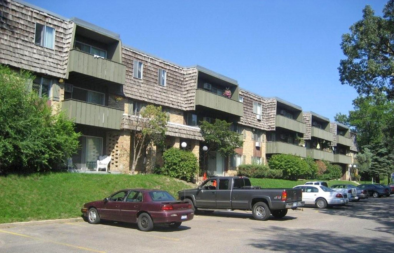 Victoria Flats Roseville Apartments Roseville, MN Rentable