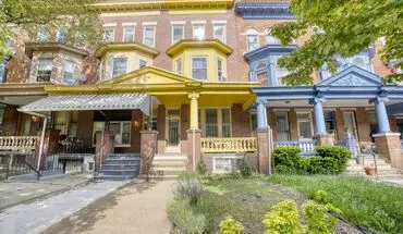 3 of 17 2813 N Calvert St Apartment for rent in Baltimore, MD