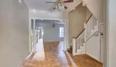 4 of 17 2813 N Calvert St Apartment for rent in Baltimore, MD
