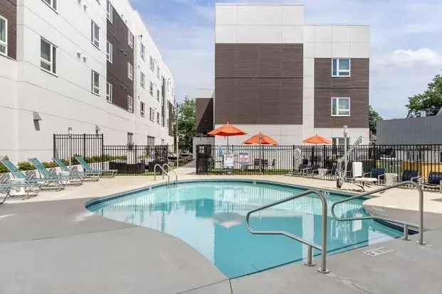 Live On Hillsborough Apartment for rent in Raleigh, NC