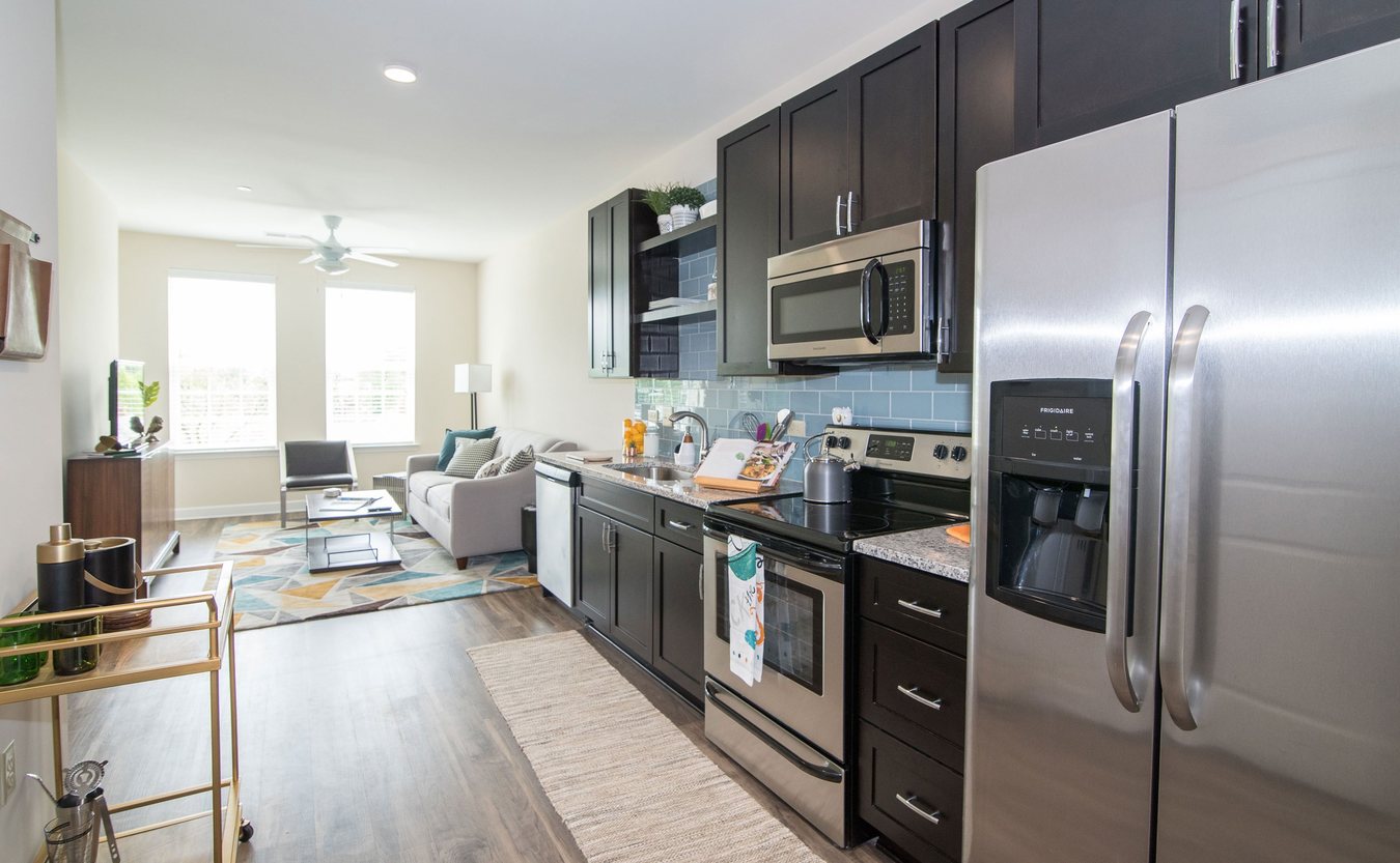 The Langston Apartments 1925 E 7Th St Charlotte, NC