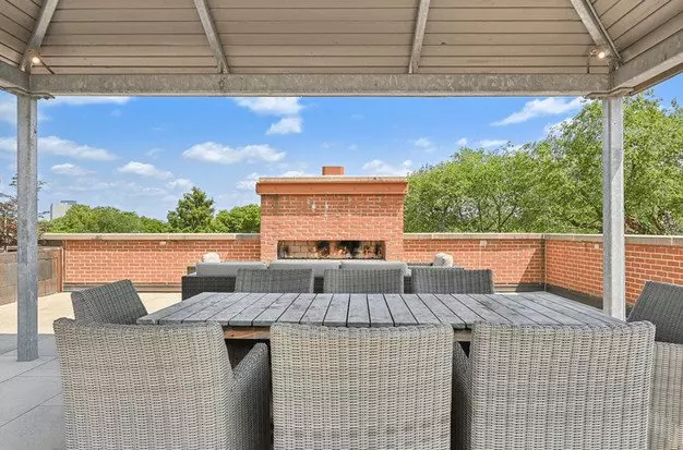 789 Dennison Apartment for rent in Columbus, OH