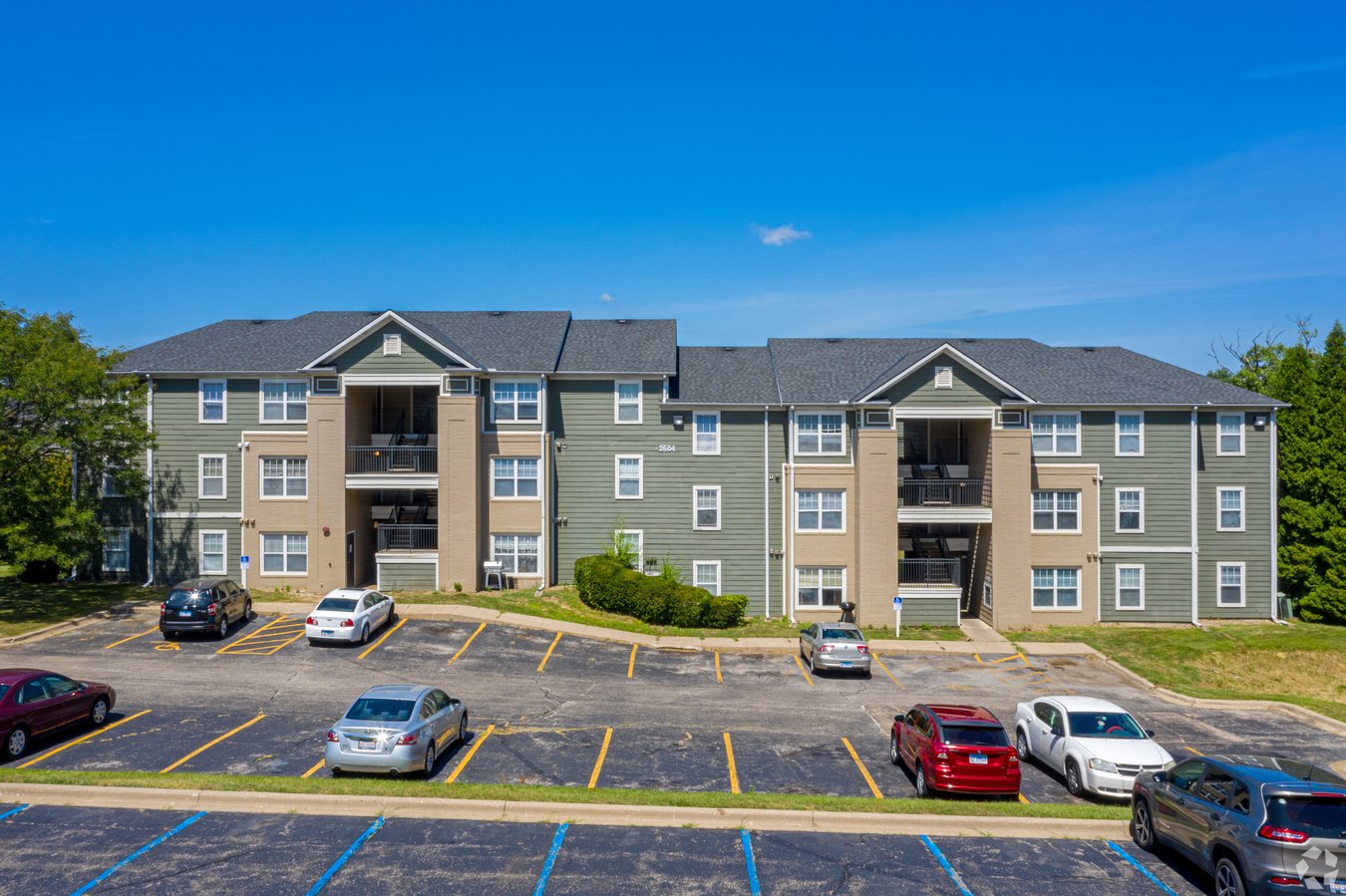 ASPEN BLUFF APARTMENTS Apartments Peoria, IL