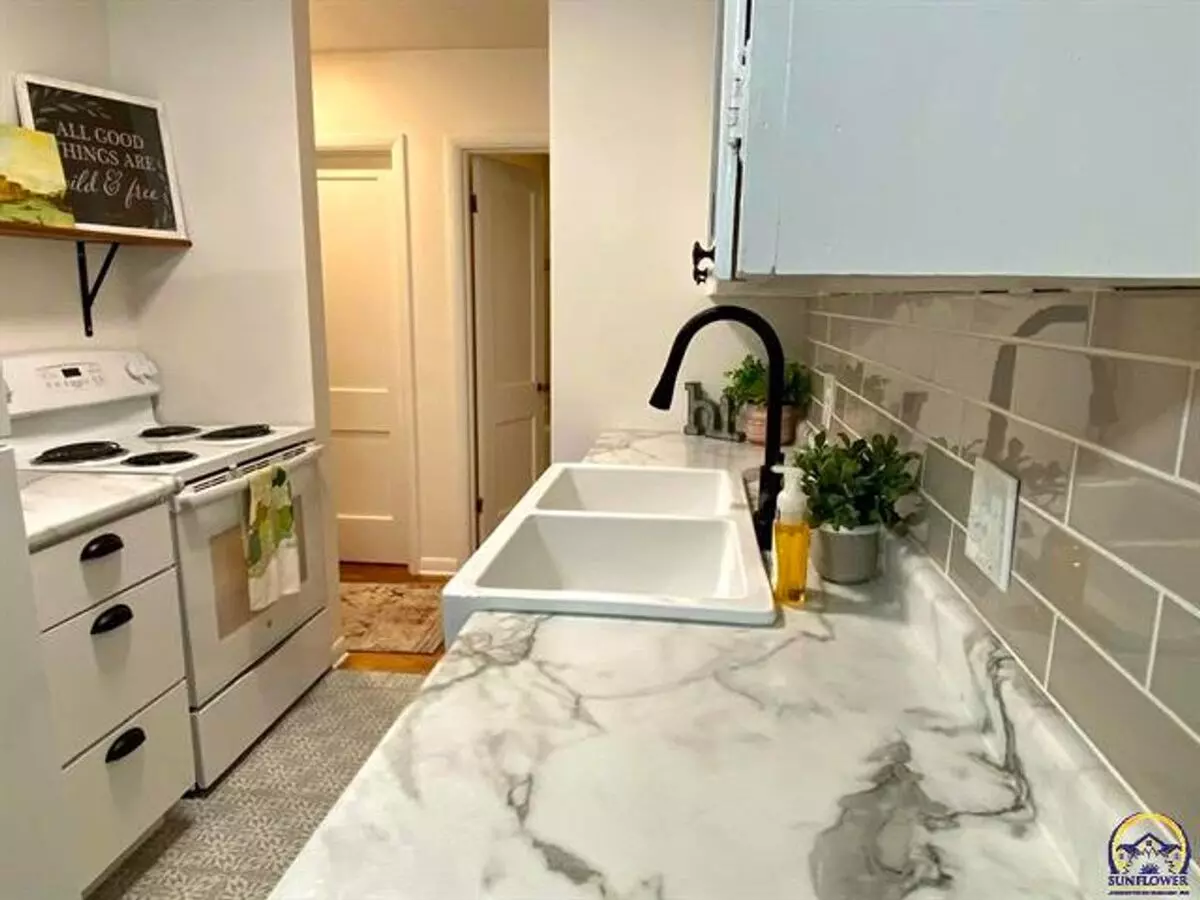 Kennedy 3601-3603 Apartment for rent in Topeka, KS
