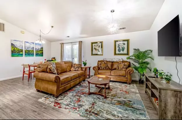4190 Carreira Apartment for rent in Eureka, CA