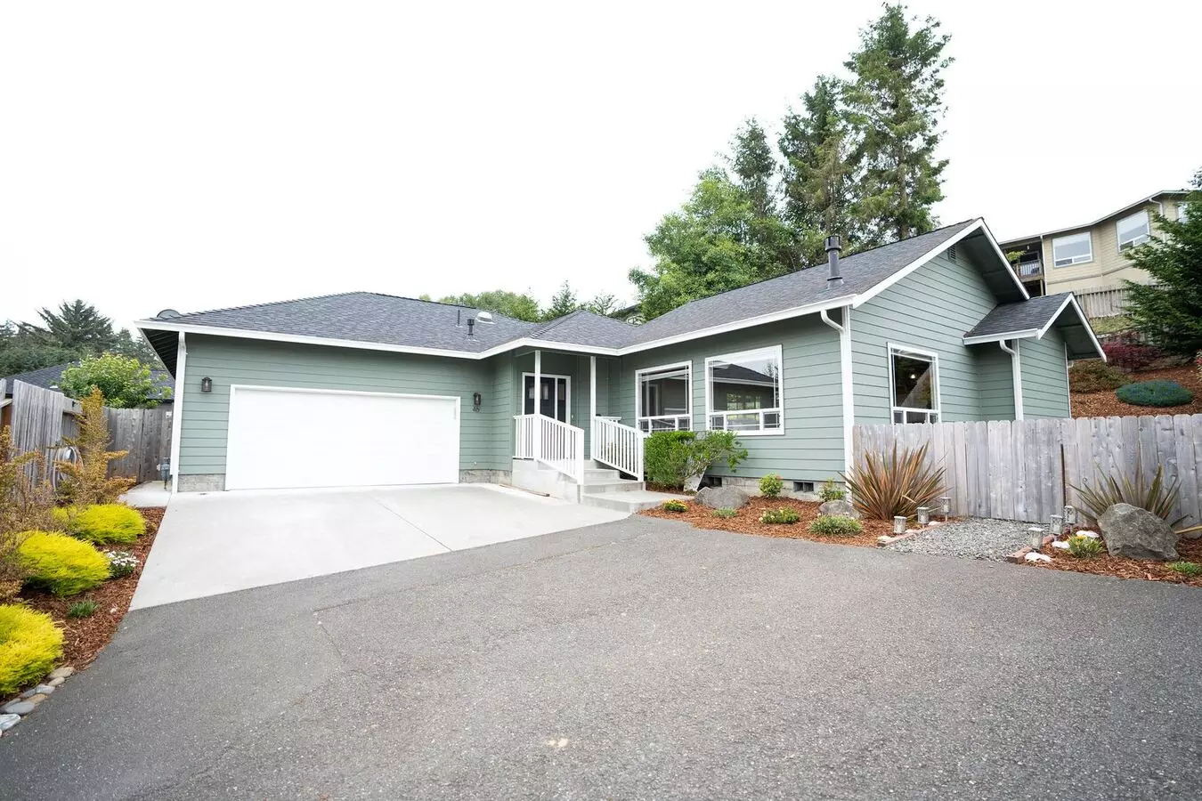 Custom Home On Humboldt Hill In Ocean Point Estates! House for rent in Eureka, CA