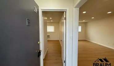 2 of 26 5131 BUFFALO Apartment for rent in Sherman Oaks, CA