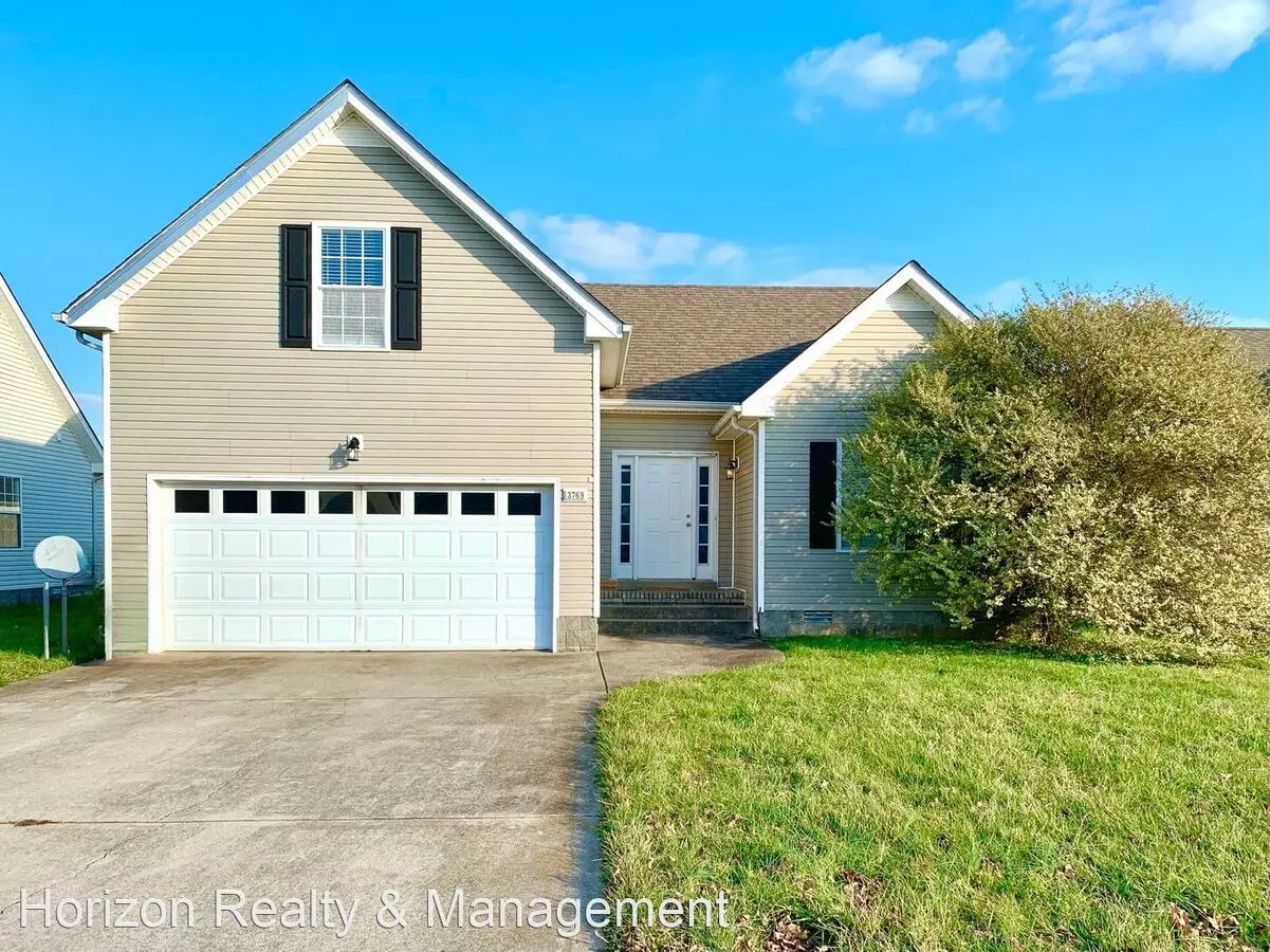 3769 N Jot Dr House for rent in Clarksville, TN