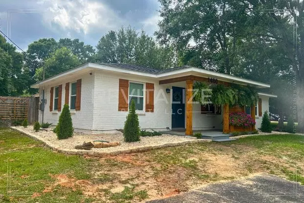 **coming Soon** Stunning 3 Bedroom Home In West Mobile! Apartment for rent in Mobile, AL