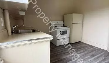 4 of 14 1914 Joslin Apartment for rent in Saginaw, MI