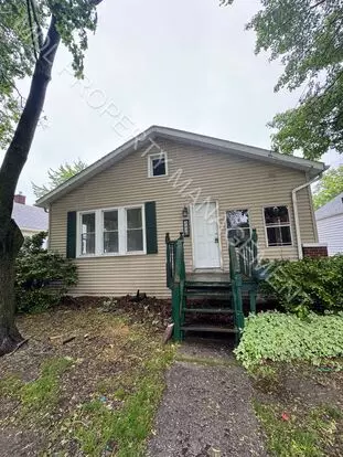3 Bedroom 1 Bathroom Home Apartment for rent in Saginaw, MI