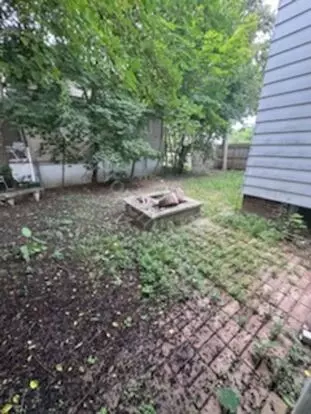 Large 4 Bedroom 1 Bath House Apartment for rent in Saginaw, MI