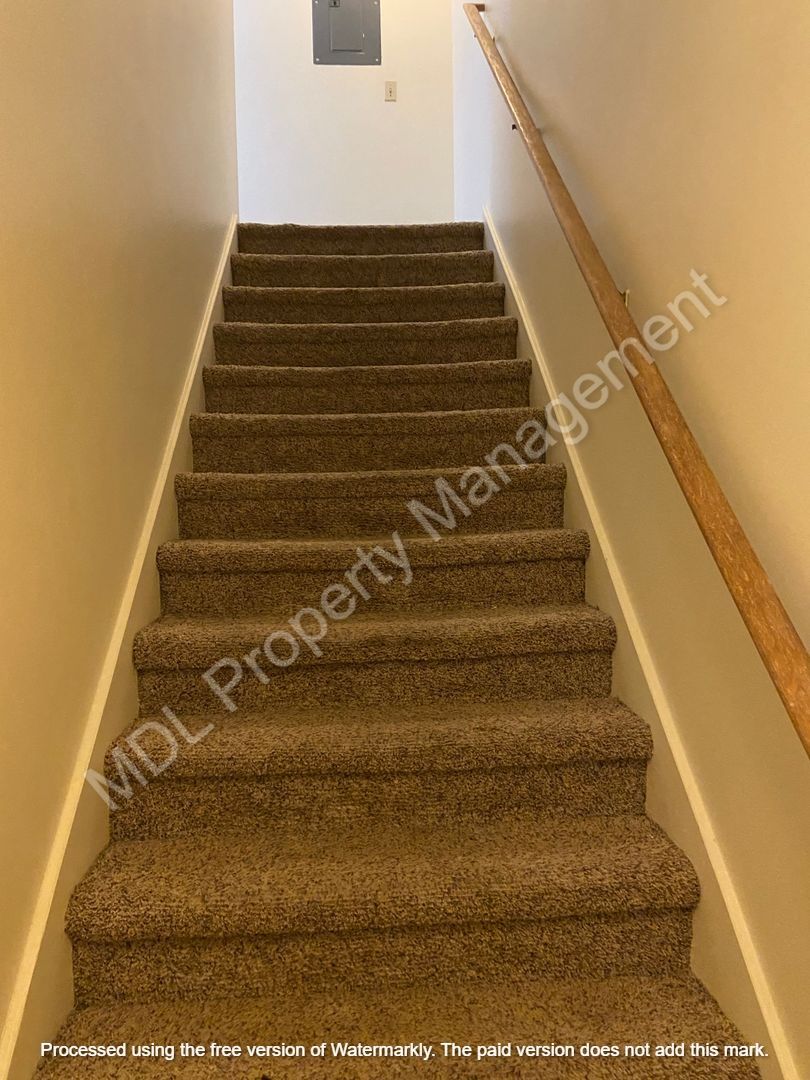 Hedgewood Place Apartment for rent in Midland, MI