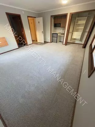 1611 Ashman Apartment for rent in Midland, MI