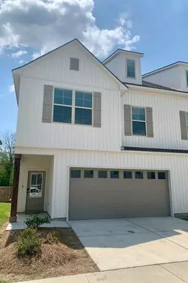 3bd/2.5ba Townhome In Cottages At University Villas Apartment for rent in Baton Rouge, LA 3bd/2.5ba Townhome In Cottages At University Villas Apartment for rent in Baton Rouge, LA