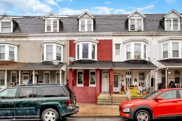 Coming Soon - Spacious 4 Bedroom, 1 Bath Home In North York Borough. Apartment for rent in York, PA