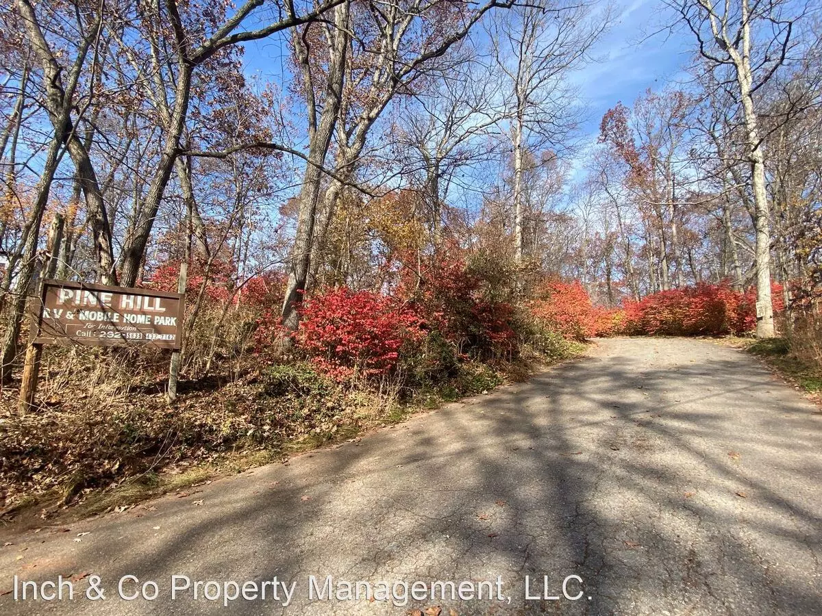 2 of 3 5551 Pine Hill Rd Apartment for rent in Dover, PA