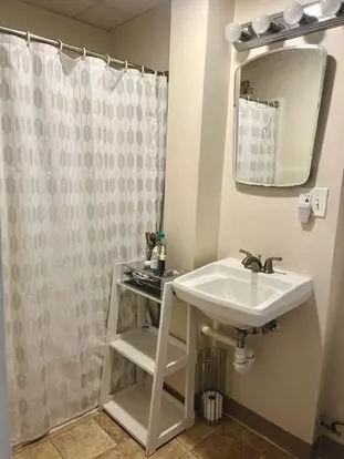 160 HIGHLAND Apartment for rent in Worcester, MA
