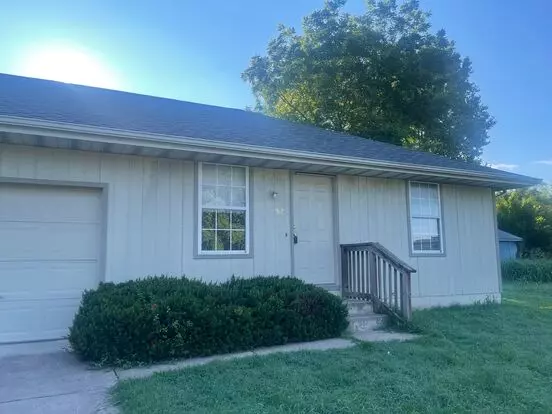 910 & 912 S. Clifton Apartment for rent in Springfield, MO