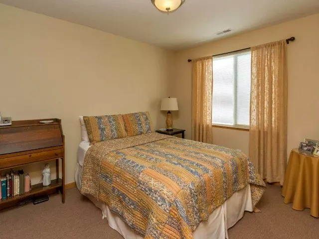 The Cottages at Johnston Commons Apartment for rent in Johnston, IA