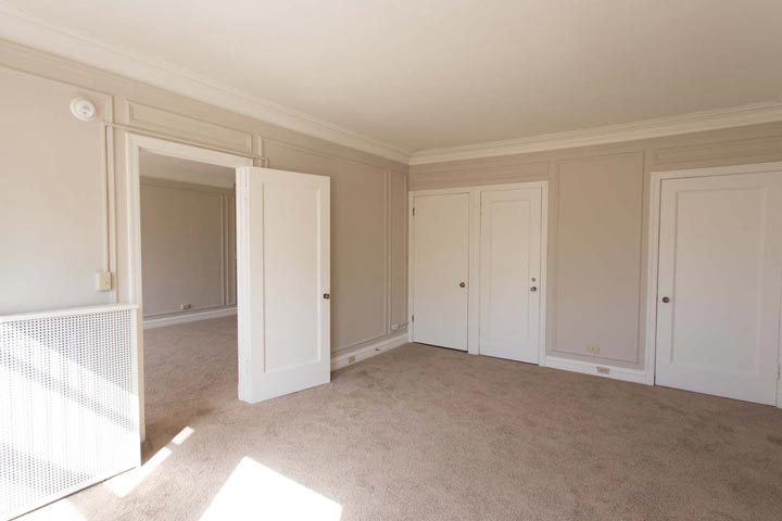 1 Bedroom 1 Bathroom Apartment for rent at Windermere House in Chicago, IL
