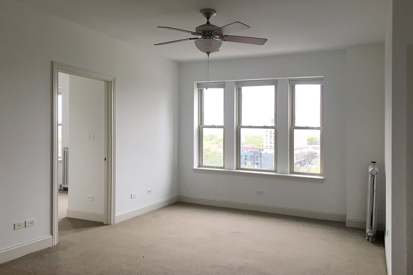 1 Bedroom 1 Bathroom Apartment for rent at East Park Tower in Chicago, IL