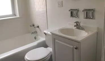 5 of 15 918 E. Hyde Park Boulevard Apartment for rent in Chicago, IL
