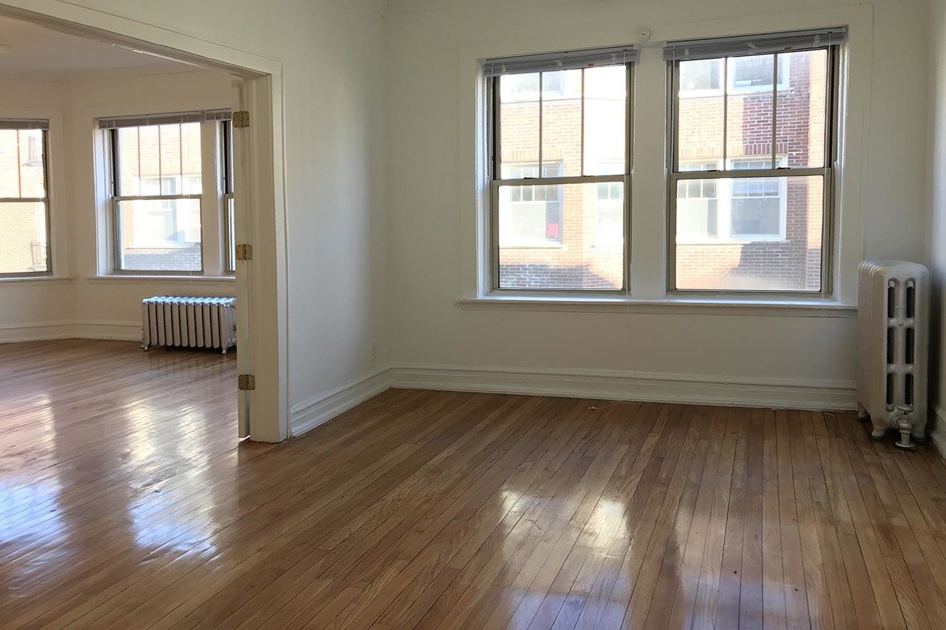 1 Bedroom 1 Bathroom Apartment for rent at 5034-5046 S. Woodlawn Avenue in Chicago, IL
