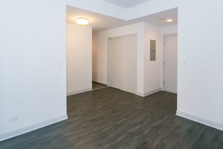 1 Bedroom 1 Bathroom Apartment for rent at The Del Prado in Chicago, IL