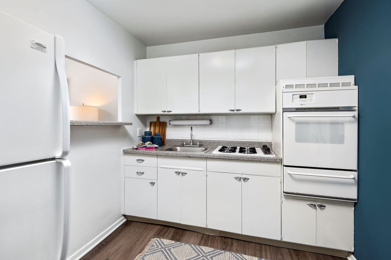 Lake Meadows Apartments 400 E 33Rd St Chicago, IL