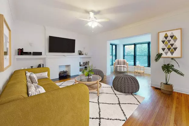5218-5220 S. Kimbark Avenue Apartment for rent in Chicago, IL