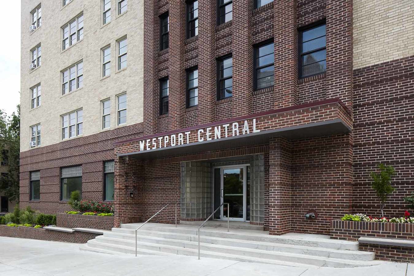 Westport Central Apartments Kansas City, MO Rentable