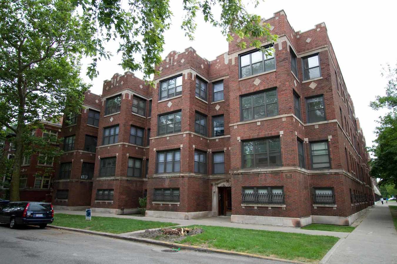 53005308 S Greenwood Avenue Apartments Chicago, IL