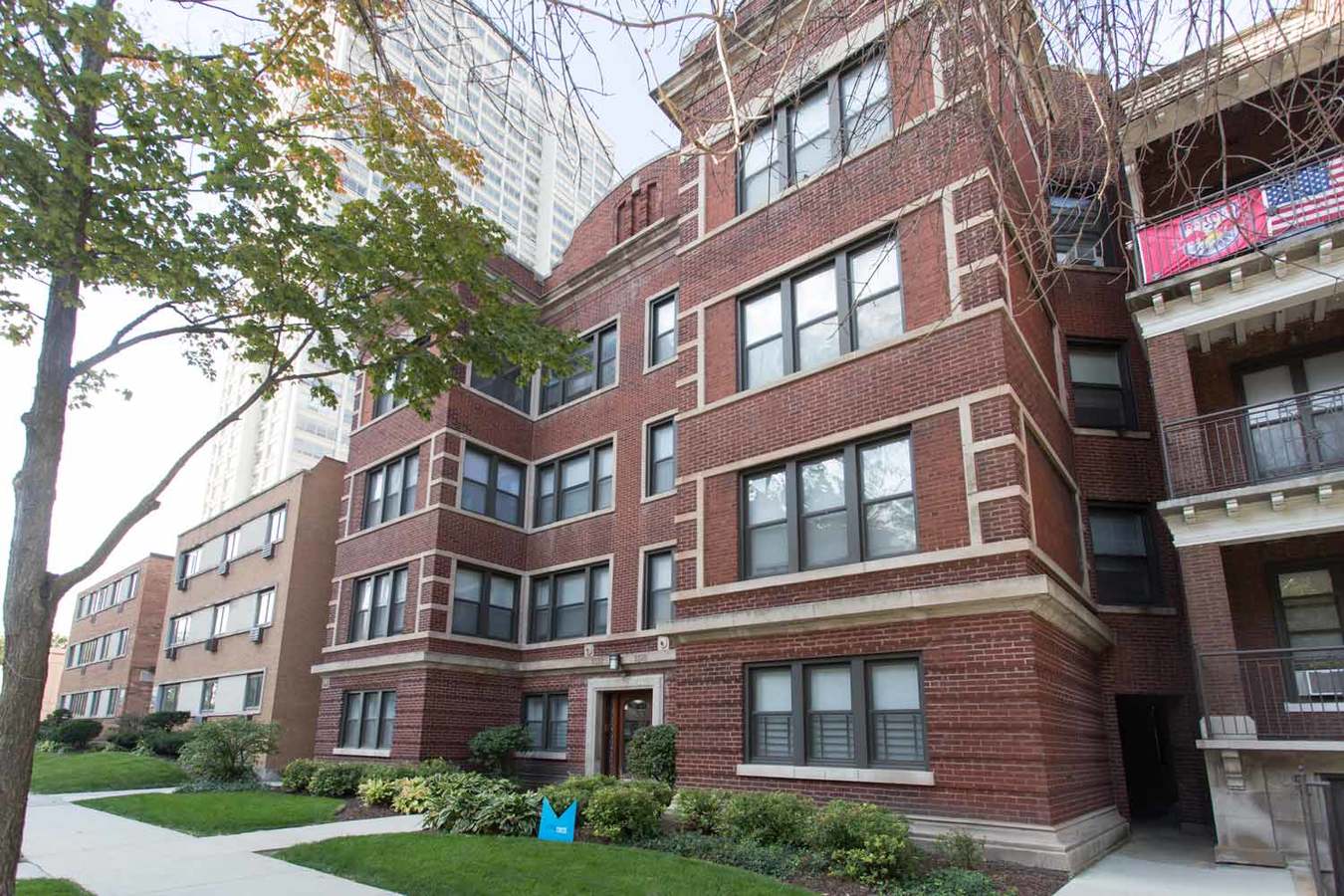 55285532 S Everett Avenue Apartments Chicago, IL