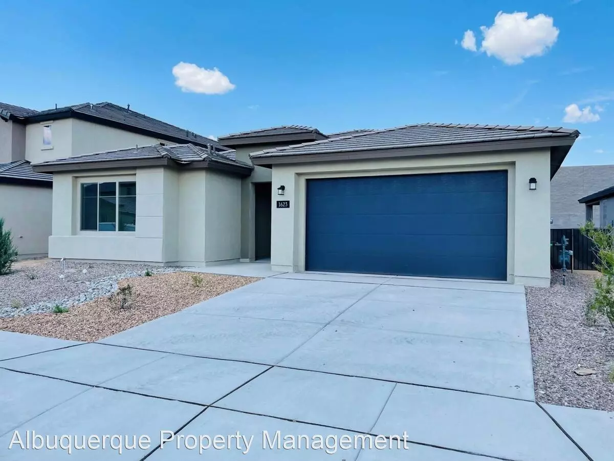 1623 Beaver Mountain Trl House for rent in Albuquerque, NM