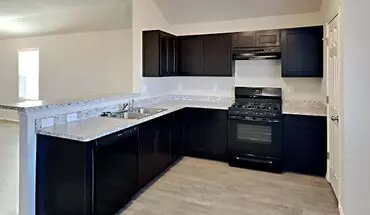 5 of 16 Very Nice 3 Bedroom 2 Bath Home In Yukon Schools House for rent in Yukon, OK