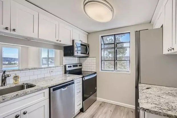 Beautiful 2 Br Apartment for rent in Aurora, CO Beautiful 2 Br Apartment for rent in Aurora, CO