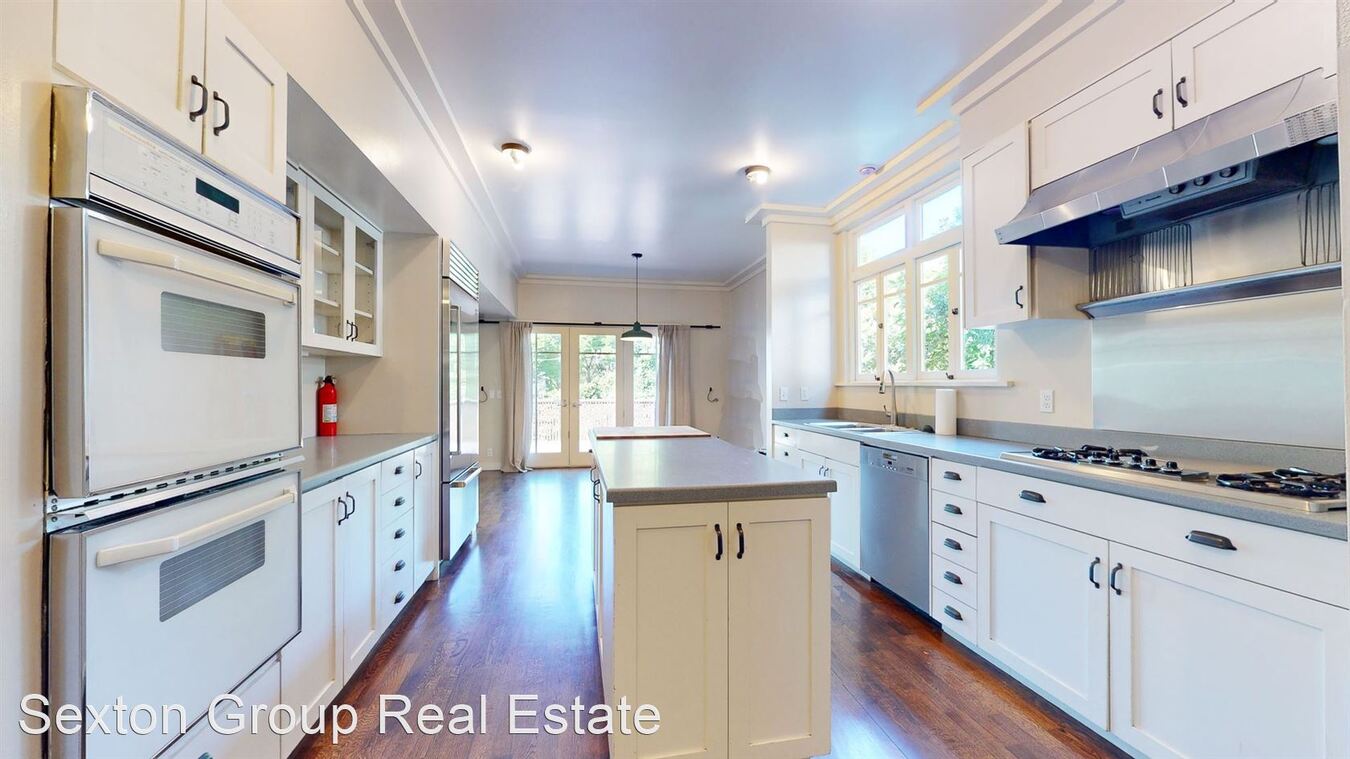 2710 Claremont Blvd Berkeley, CA House for Rent Rentable