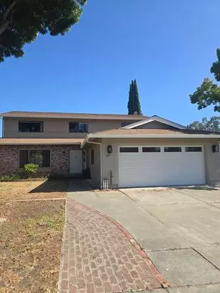 Single Family Home! Apartment for rent in Fairfield, CA