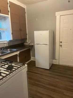 797 Boulevard St Apartment for rent in Akron, OH