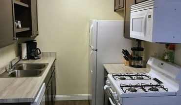 3 of 5 Calhoun West Apartment for rent in Minneapolis, MN