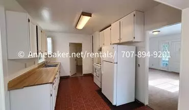 2 of 16 Close To Downtown Cloverdale House for rent in Cloverdale, CA