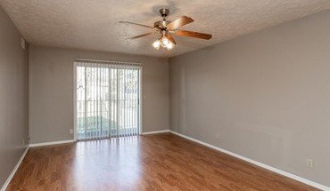 3 of 17 X-andmark Sorenson Square Apartment for rent in Omaha, NE